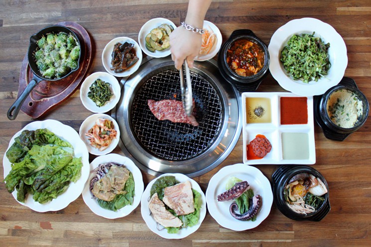 A BBQ Set at the Green Street